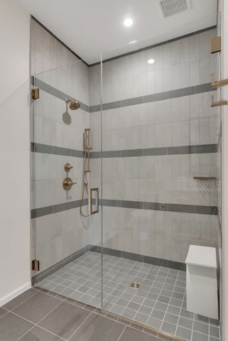 7116 Lanceleaf Dr, College Grove, TN 37046