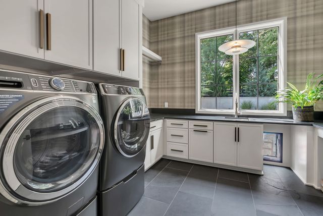 7116 Lanceleaf Dr, College Grove, TN 37046