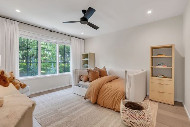 7116 Lanceleaf Dr, College Grove, TN 37046