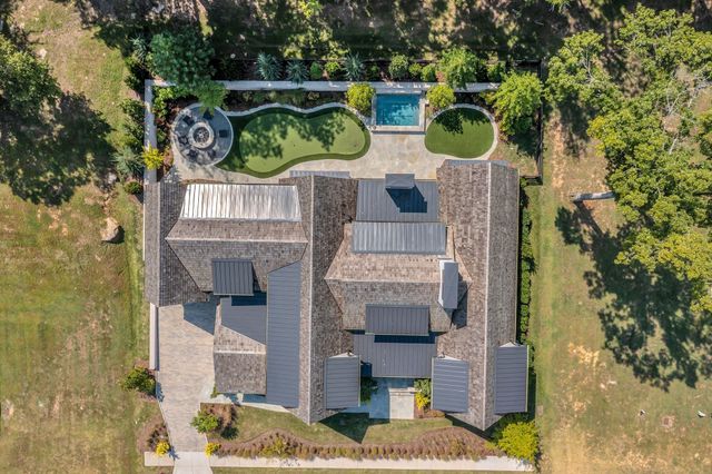 7116 Lanceleaf Dr, College Grove, TN 37046