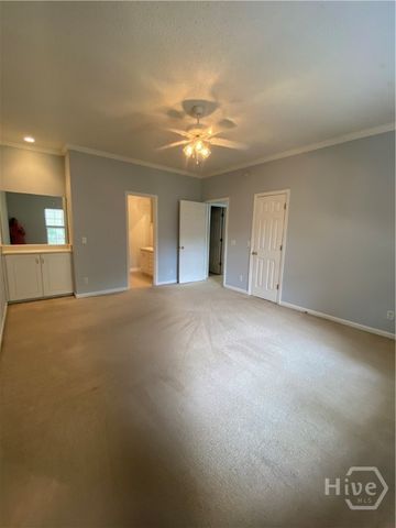 10 Crossing Drive, Richmond Hill, GA 31324