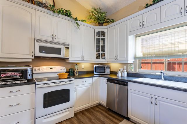 497 GRANDVIEW AVENUE, Ormond Beach, FL 32176