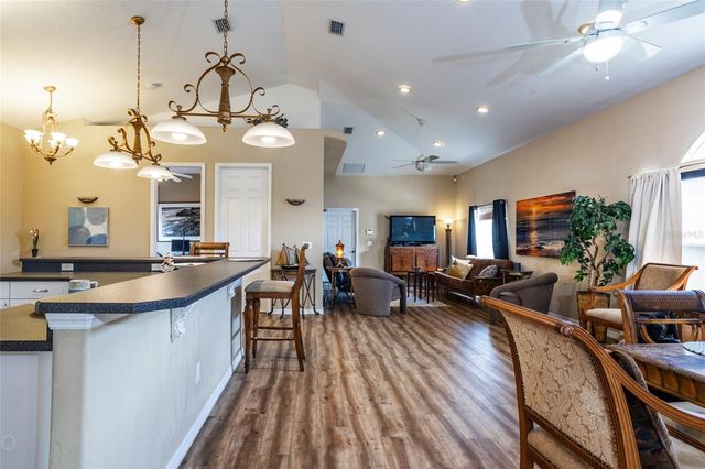 497 GRANDVIEW AVENUE, Ormond Beach, FL 32176