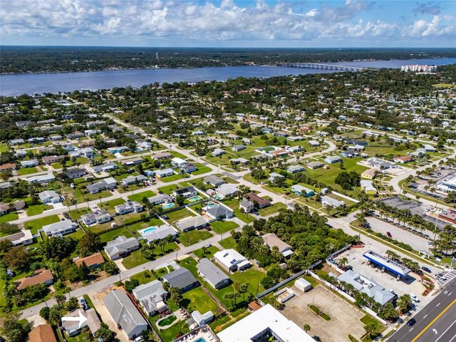 497 GRANDVIEW AVENUE, Ormond Beach, FL 32176
