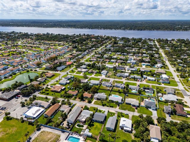497 GRANDVIEW AVENUE, Ormond Beach, FL 32176