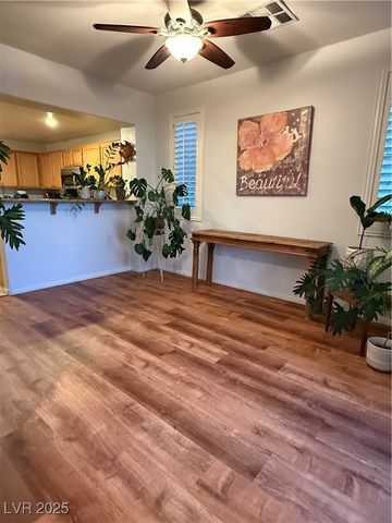 10221 Delray Beach Avenue 102, Las Vegas, NV 89129