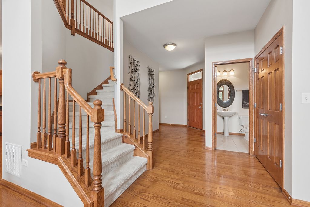 11156 Karen Drive, Orland Park, IL 60467 — photo 2