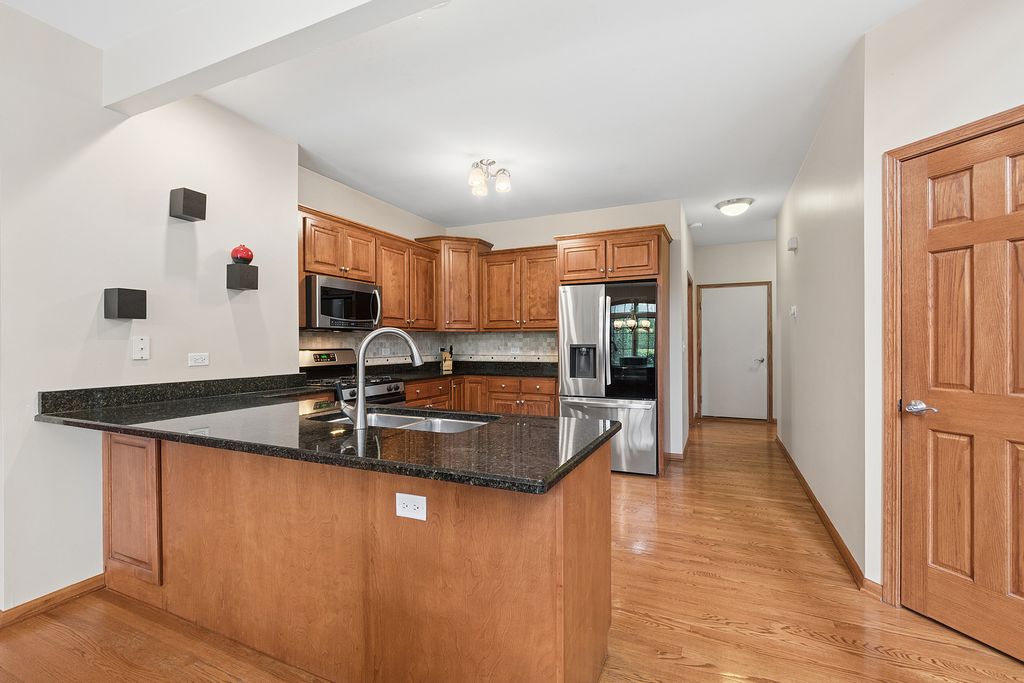 11156 Karen Drive, Orland Park, IL 60467 — photo 5
