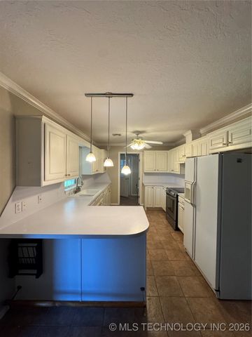 6044 State Hwy 76, Wilson, OK 73463