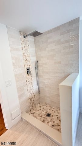 502 W Broad St, Westfield Town, NJ 07090