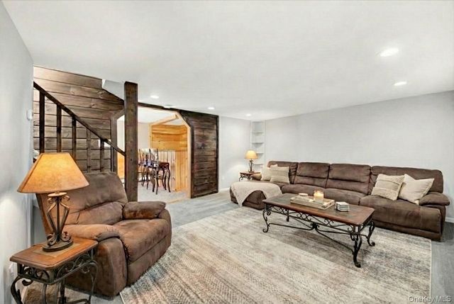 3843 Perry Street, Jefferson Valley, NY 10535