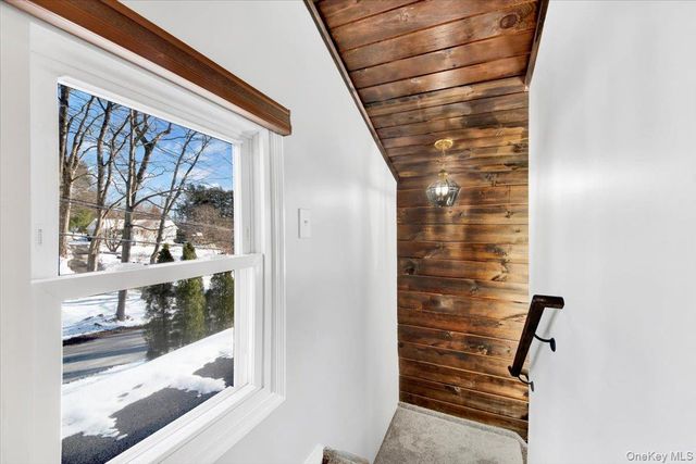 3843 Perry Street, Jefferson Valley, NY 10535