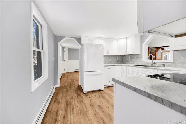 3843 Perry Street, Jefferson Valley, NY 10535