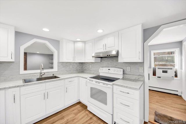 3843 Perry Street, Jefferson Valley, NY 10535