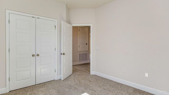 3443 Crossvine Rd, Cantonment, FL 32533