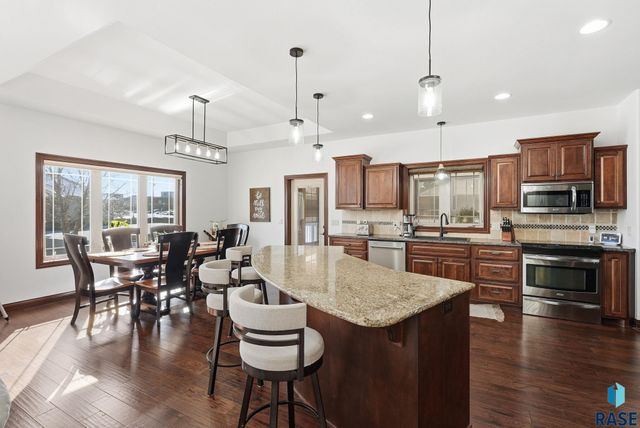 1400 S Hyde Park Ave Avenue, Sioux Falls, SD 57106