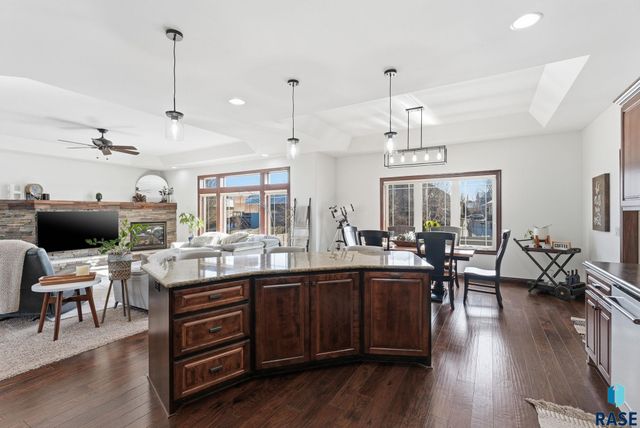 1400 S Hyde Park Ave Avenue, Sioux Falls, SD 57106