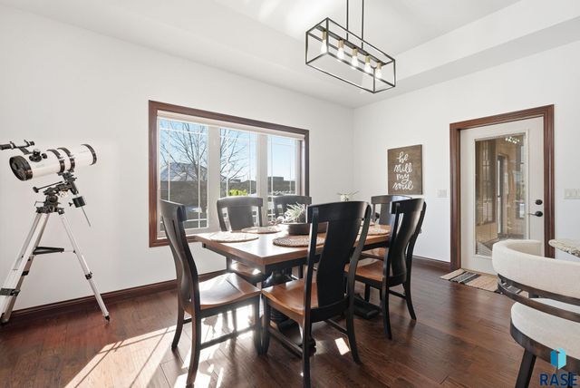 1400 S Hyde Park Ave Avenue, Sioux Falls, SD 57106