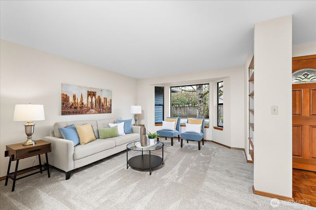 3910 Maple Road, Lynnwood, WA 98037