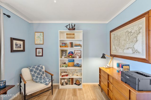 8420 E MONTEBELLO Avenue, Scottsdale, AZ 85250