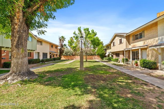 8420 E MONTEBELLO Avenue, Scottsdale, AZ 85250