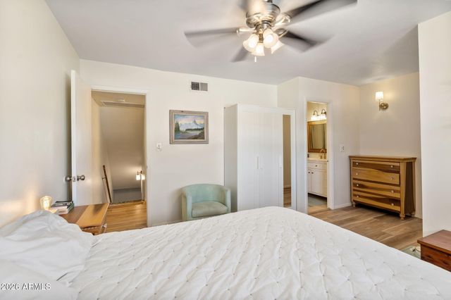 8420 E MONTEBELLO Avenue, Scottsdale, AZ 85250