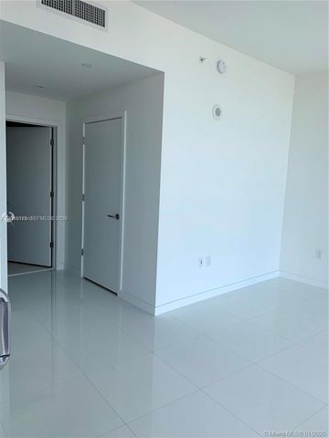 851 NE 1st Ave 2700, Miami, FL 33132