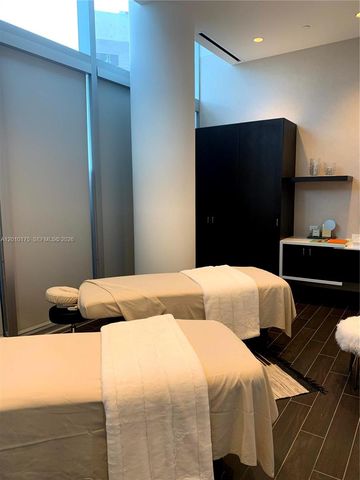 851 NE 1st Ave 2700, Miami, FL 33132