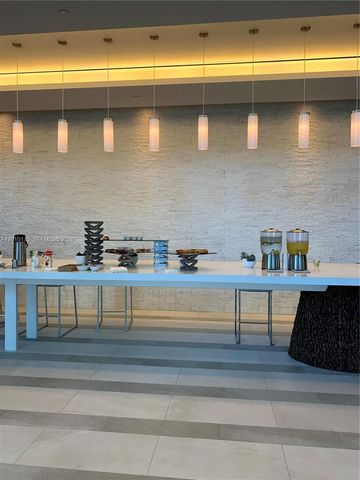 851 NE 1st Ave 2700, Miami, FL 33132