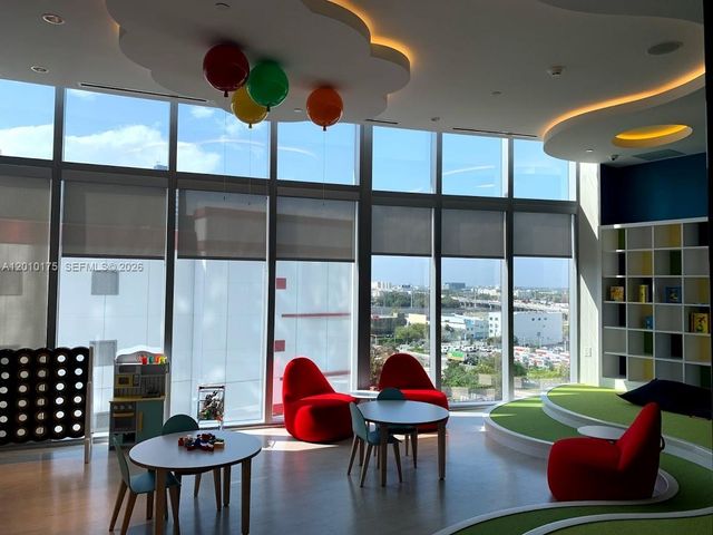 851 NE 1st Ave 2700, Miami, FL 33132