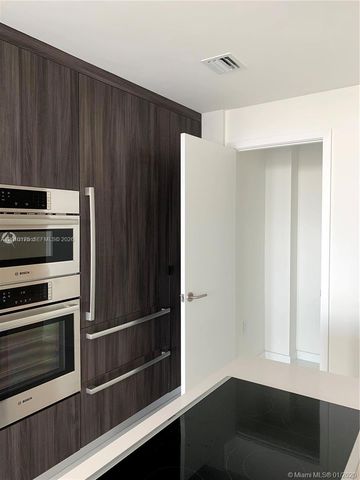 851 NE 1st Ave 2700, Miami, FL 33132