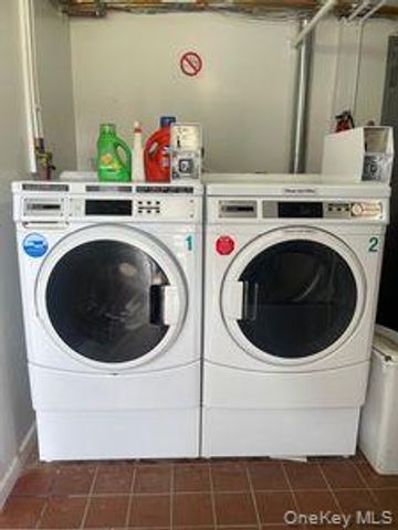 74 Prospect Street 1N, Huntington, NY 11743