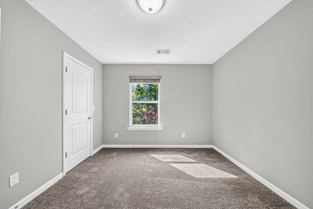 53 Willow Trace Drive, Phenix City, AL 36869