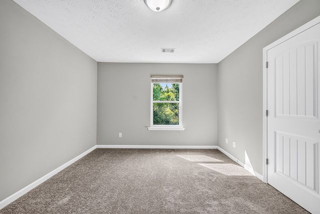 53 Willow Trace Drive, Phenix City, AL 36869