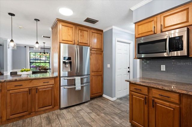 3911 24TH AVENUE W, Bradenton, FL 34205