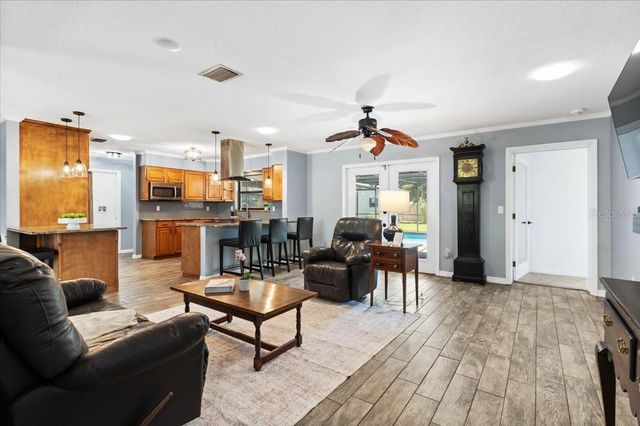 3911 24TH AVENUE W, Bradenton, FL 34205