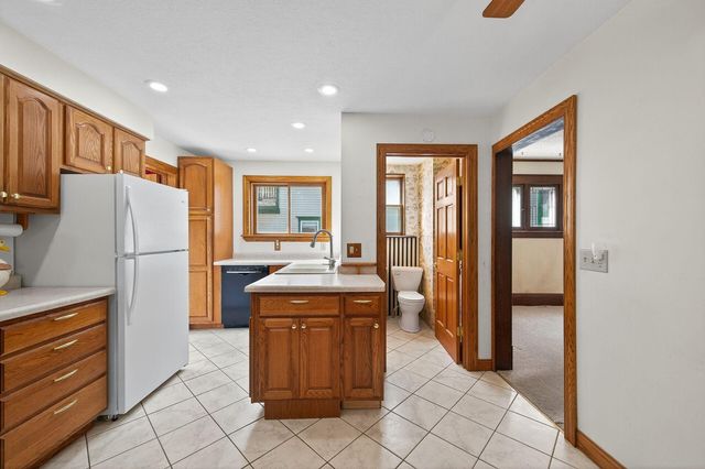 1009 3rd Street S, Stillwater, MN 55082