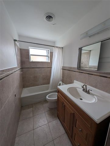 1900 NE 186th Dr, North Miami Beach, FL 33179