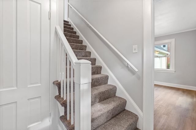 857 Union Street, Manchester, NH 03104