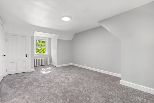 857 Union Street, Manchester, NH 03104