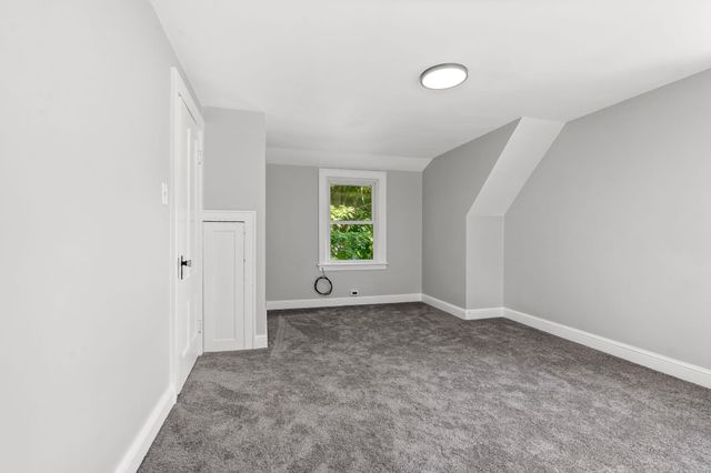 857 Union Street, Manchester, NH 03104
