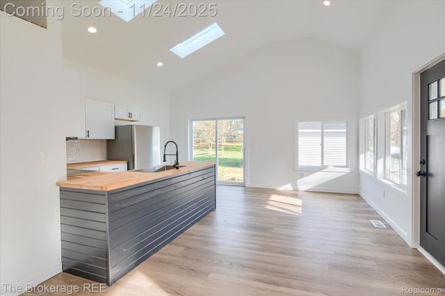 1684 Liberty Street, Lapeer, MI 48446