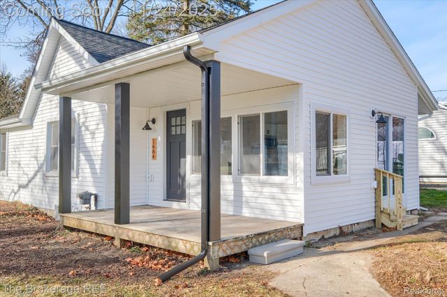 1684 Liberty Street, Lapeer, MI 48446