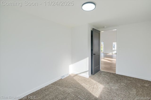 1684 Liberty Street, Lapeer, MI 48446