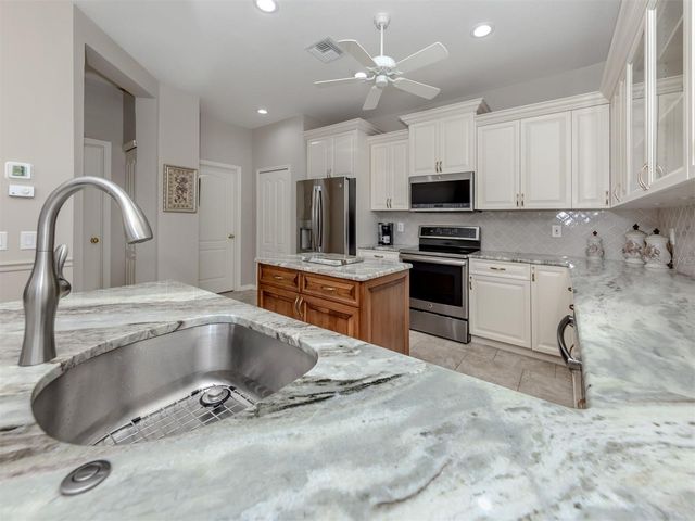 1869 SAN TROVASO WAY, Venice, FL 34285