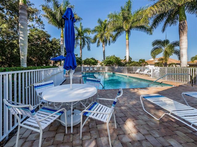 1869 SAN TROVASO WAY, Venice, FL 34285