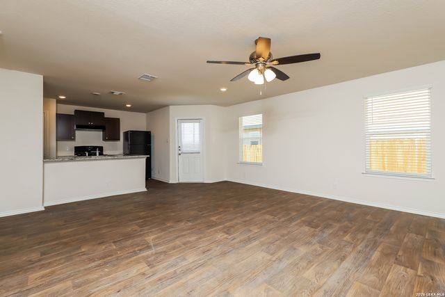 6614 Legato Curve, San Antonio, TX 78252