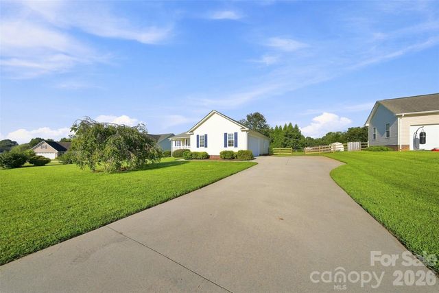 3707 Fieldhaven Court, Maiden, NC 28650