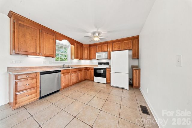 3707 Fieldhaven Court, Maiden, NC 28650