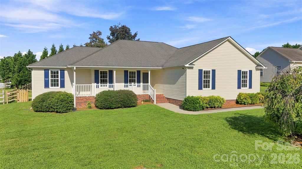 3707 Fieldhaven Court, Maiden, NC 28650